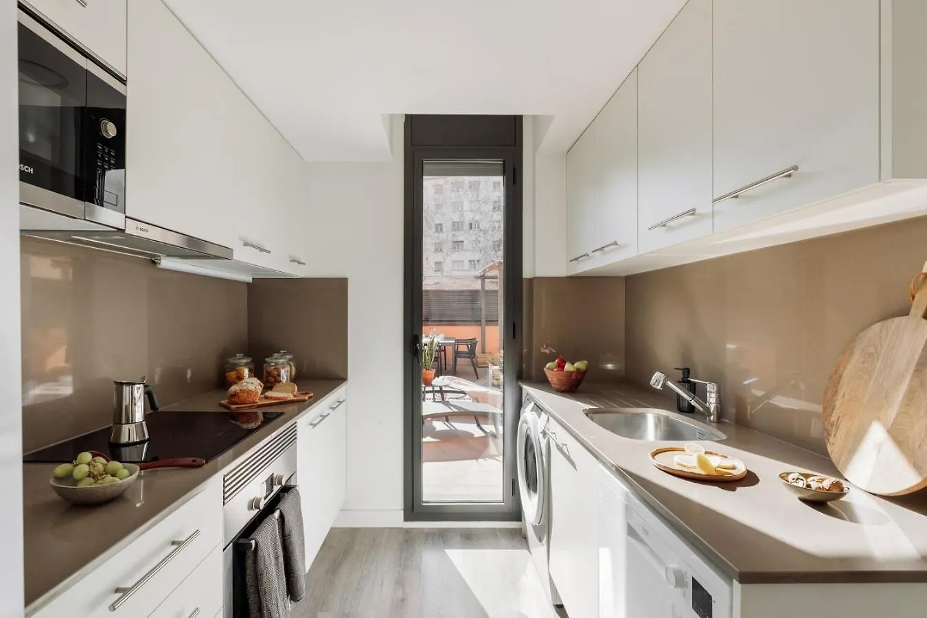 Apartamento Montsia - 3 Bedrooms And A Terrace In Les Corts Barcelona