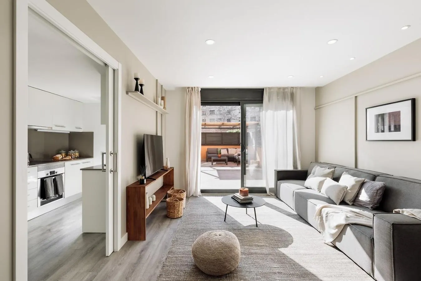 Montsia - 3 Bedrooms And A Terrace In Les Corts Barcelona 0*,  España