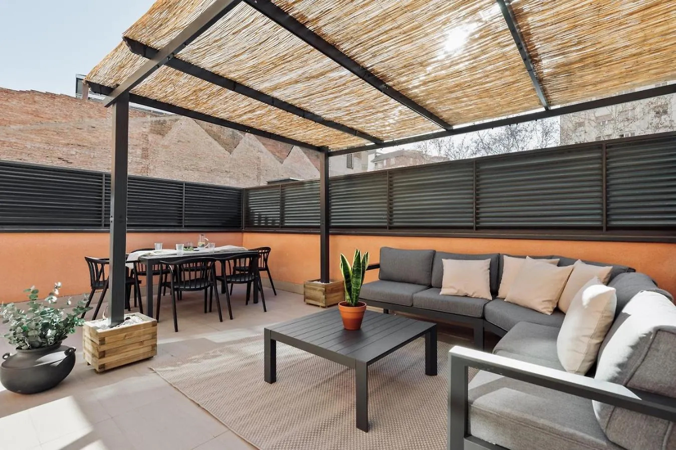 Montsia - 3 Bedrooms And A Terrace In Les Corts Barcelona Apartamento