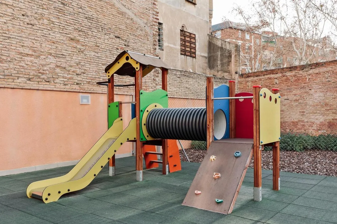 Montsia - 3 Bedrooms And A Terrace In Les Corts Barcelona Španělsko